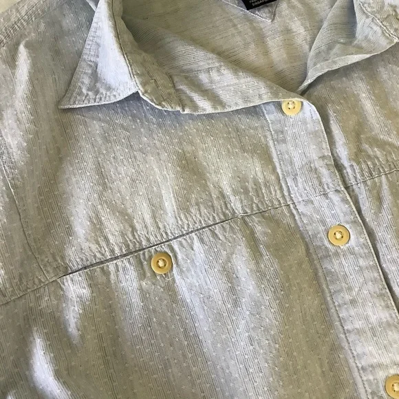 Patagonia Light Blue Button-Up Shirt - Picture 5 of 11